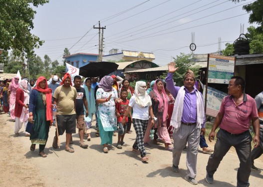 खजुरामा गठबन्धनको शक्ति प्रदर्शनसहितको घरदैलो
