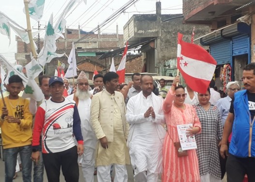 नेपालगन्ज वडा नम्वर ५ का मतदाताले भने–‘हाम्रो भोट प्रशान्त-कमरुद्दिनलाई’ 