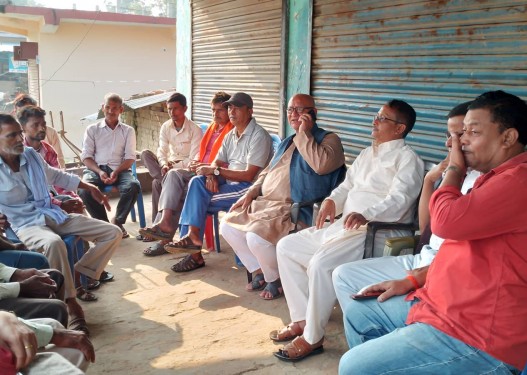 कांग्रेस उम्मेदवारहरुद्वारा भेटघाट तीब्र