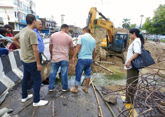 नेपालगन्जको मुख्य नालाको पुलको निकास फराकिलो हुँदै