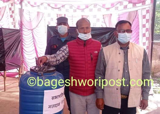 कांग्रेस बाँके अधिबेशन:मतदान सुरु भएको २ घन्टामा ३९० मत खस्यो