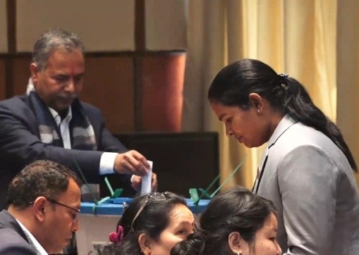 उपराष्ट्रपतिको निर्वाचनको मतदान सकियो, केहिबेरमा मतगणना
