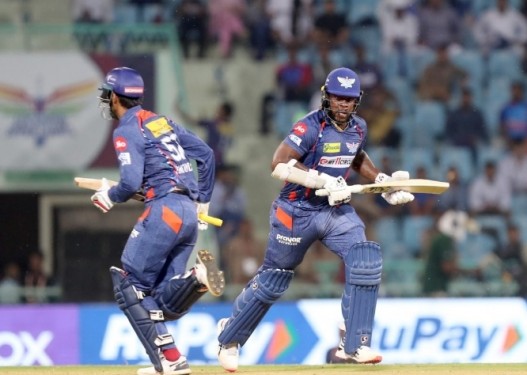 आईपीएल: लखनउले हैदराबादलाई ५ विकेटले हरायो