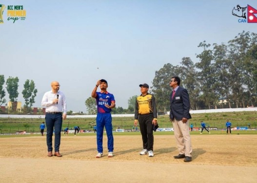 एसिसी प्रिमियर कप: नेपाल मलेसियाविरुद्ध बलिङ गर्दै