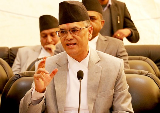 प्रधानन्यायाधीशको प्रश्न : प्रधानमन्त्रीले विश्वासको मत लिन्नँ भन्ने ठाउँ संसद कि राष्ट्रपति कार्यालय ?
