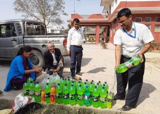 रुपइडिहाबाट आउने पेय पदार्थ ल्याउन रोक लगाइयो