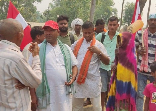 डुडुवामा विहानैदेखि काँग्रेसको घरदैलो सुरु