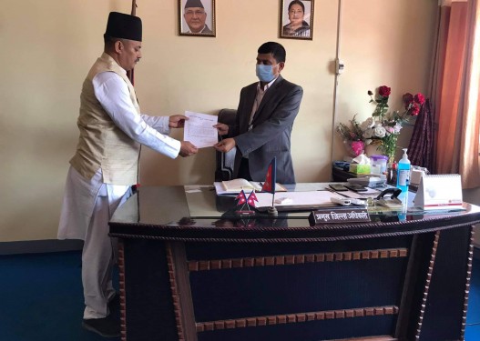 नेपाली कांग्रेस कोभिड १९ अनुगमन समिति बाँकेले बुझायो ज्ञापनपत्र