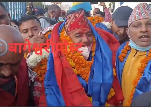 नवनिर्वाचित महामन्त्री राणालाई गृहनगरमा भव्य स्वागत