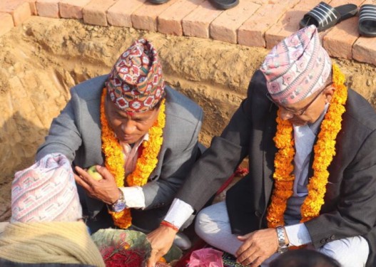 लुम्बिनीको प्रशासनिक भवन बन्दै, मुख्यमन्त्रीद्वारा शिलान्यास
