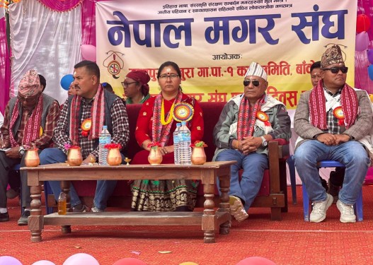 विकासमा राजनीति गर्नु हुँदैन: मन्त्री नमुना
