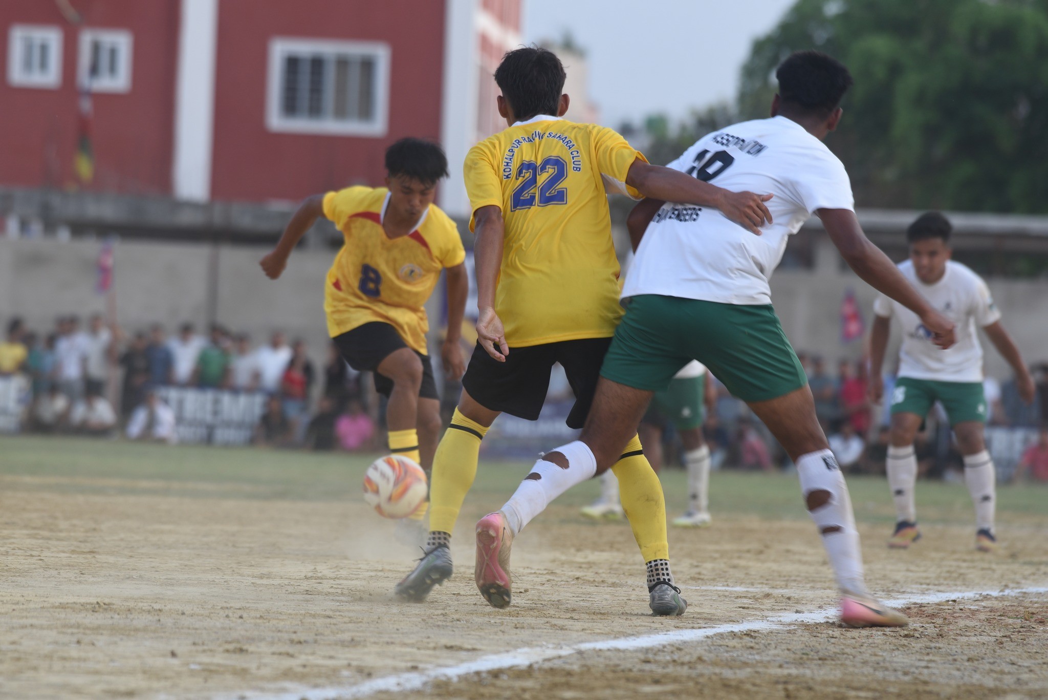 आयोजक कोहलपुर रेसिङ सहारा क्लब कोहलपुर गोल्डकपको फाइनलमा प्रवेश
