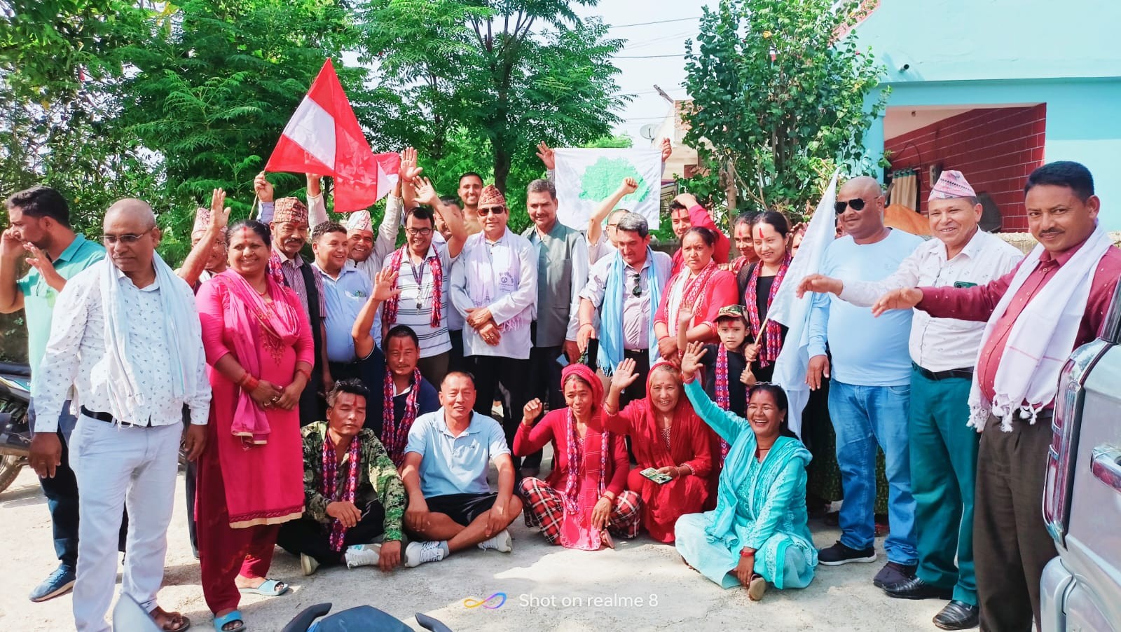 बैजनाथ-४ मा एमालेमा पहिरो, एक हप्तामै ७२ जना कांग्रेसमा प्रवेश