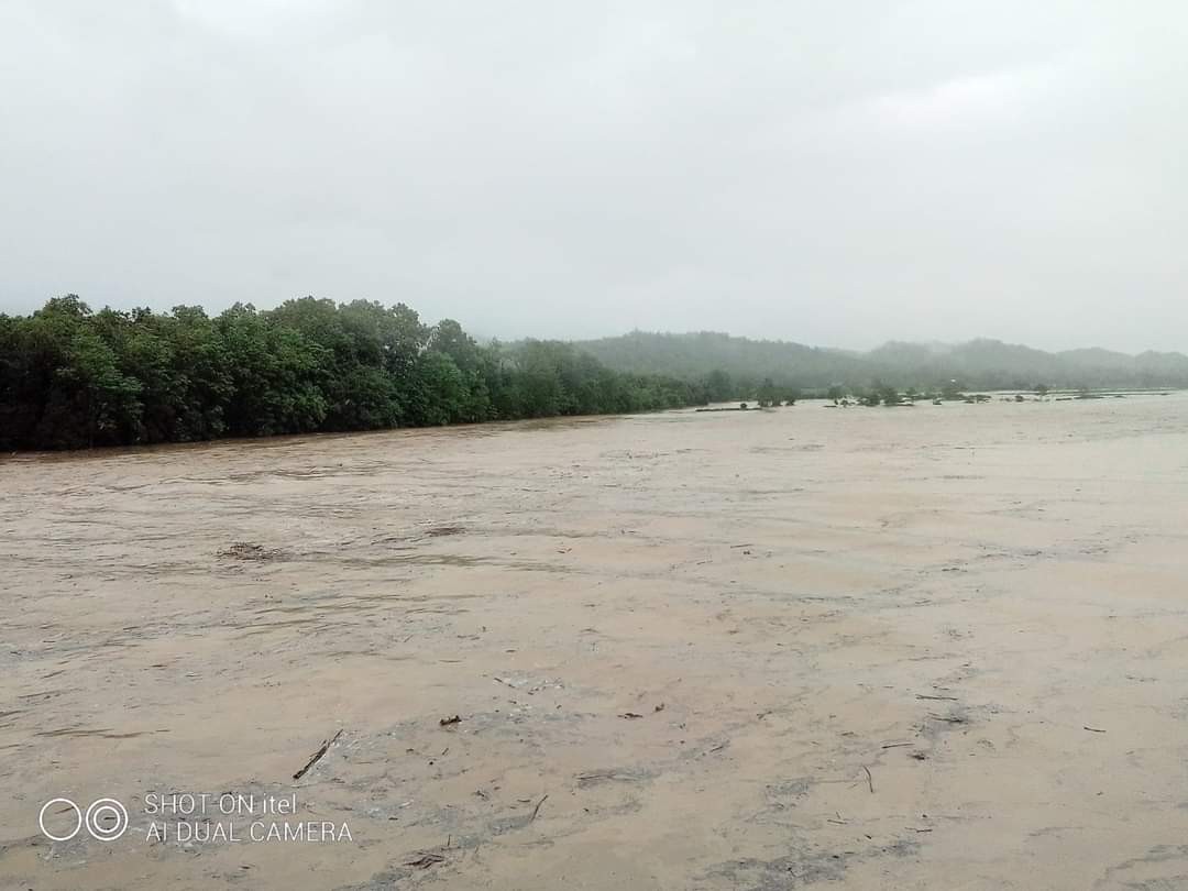 राप्ती नदीमा पानीको सतह ७.८२ मिटर पुग्यो, बाढी बस्ती पस्न थाल्यो