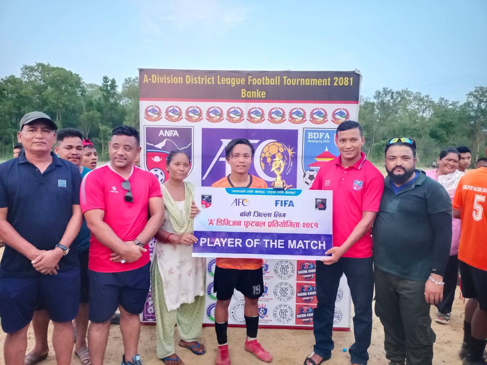 ‘ए’ डिभिजन लिग फुटबलः फाइनलमा धम्बोझी र कोहलपुर रेसिङ भिड्ने