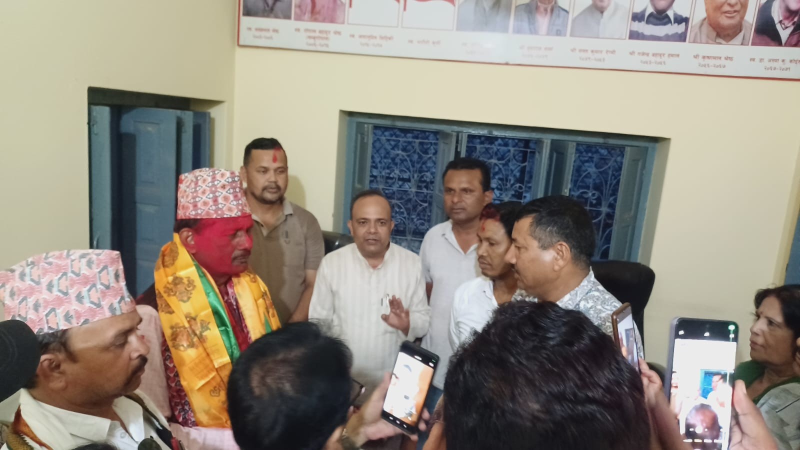 नवनियुक्त मन्त्री बादशाहलाई कांग्रेस बाँकेको स्वागत र बधाई