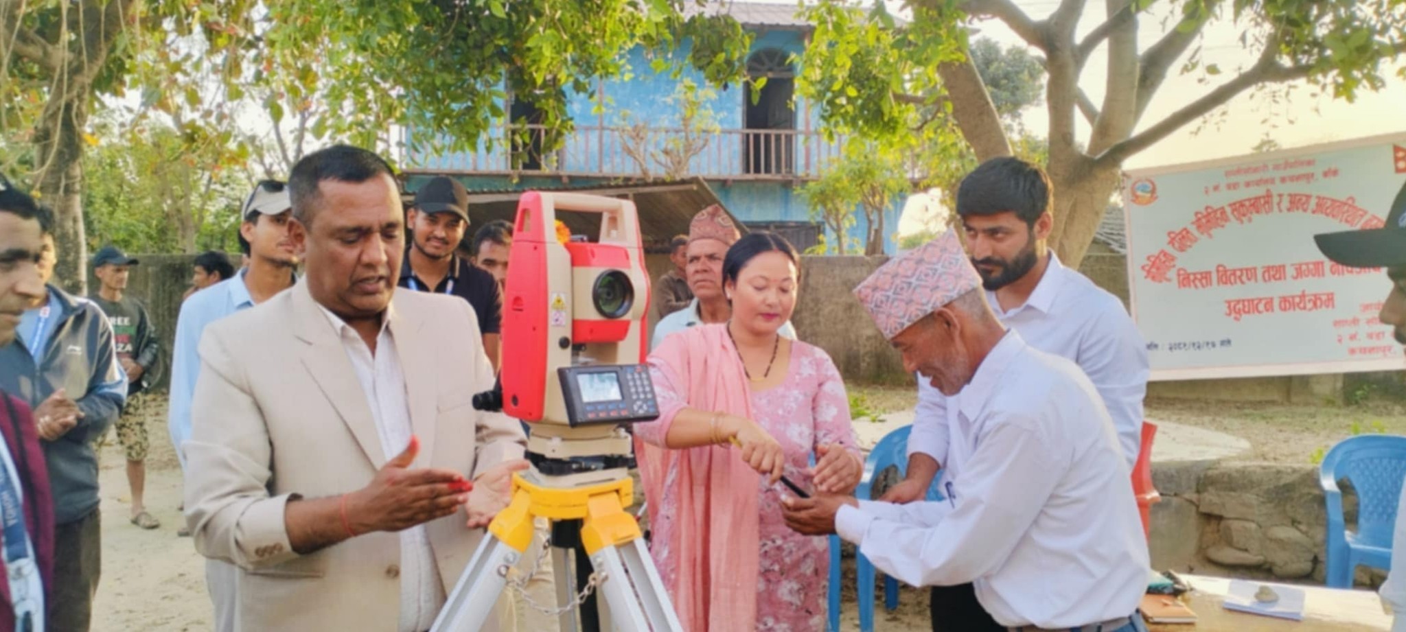 राप्तीसोनारीमा भूमिहीन निस्सा बाँड्न सुरु