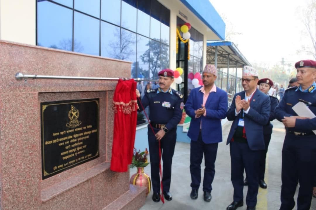 कोहलपुरमा 'प्रहरी पेट्रोल पम्प' उद्घाटन