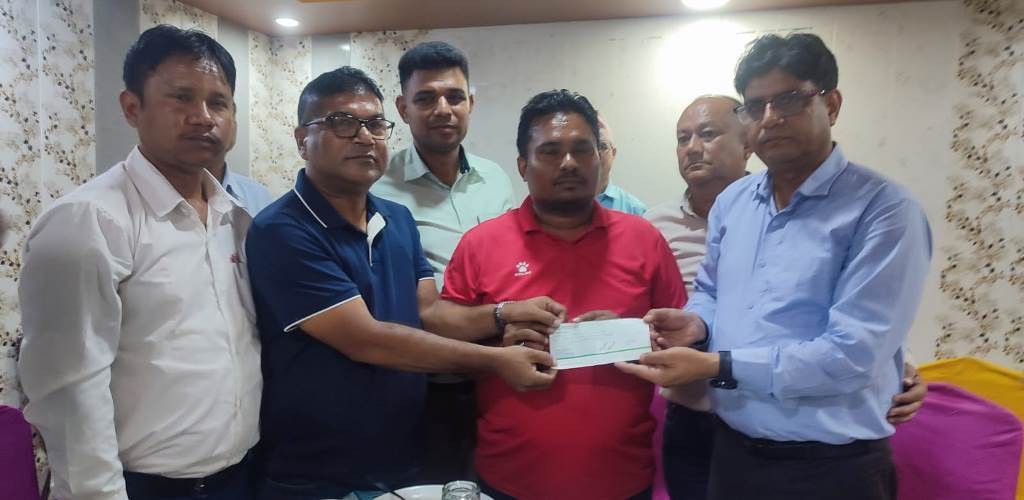 भोटेकोसी बाढीपीडितका लागि प्याब्सन बाँकेद्वारा ६५ लाख सहयोग