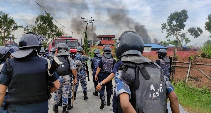 झापा कारागारमा आगजनी