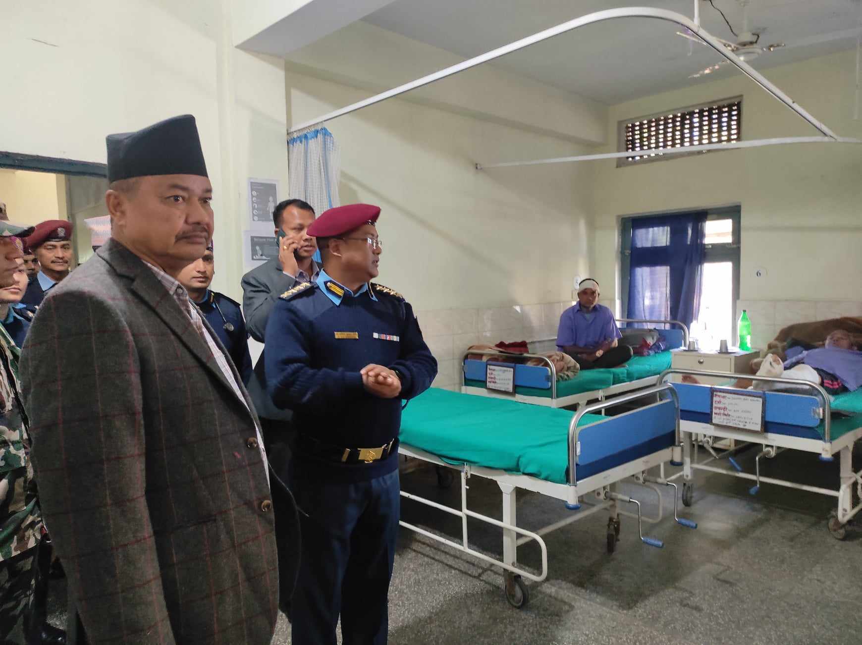 मुख्यमन्त्री चौधरीद्वारा नेपालगञ्जस्थित प्रदेश प्रहरी अस्पतालको निरीक्षण