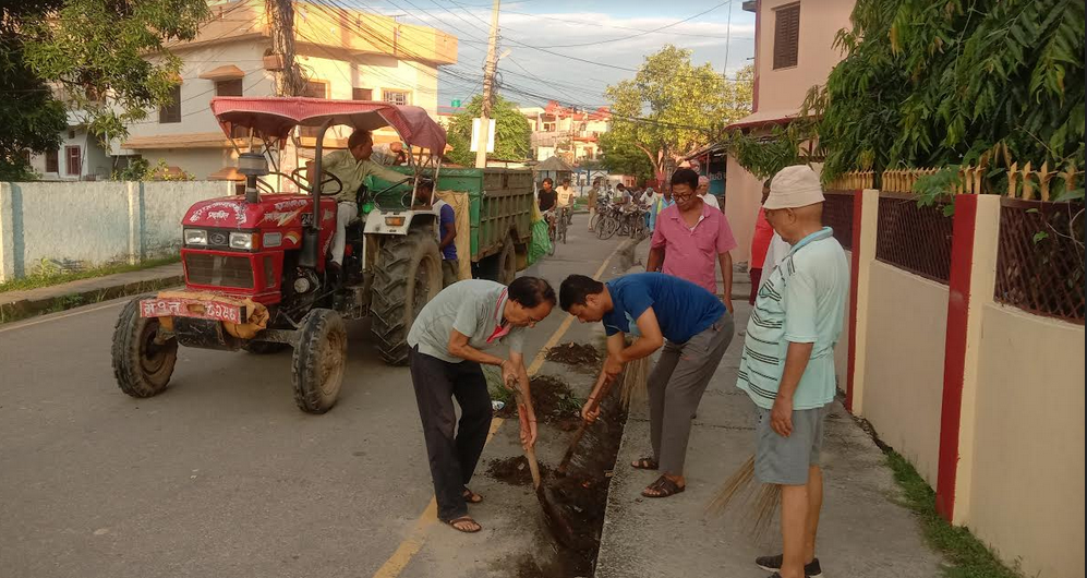 बुलबुलिया शान्तिनगर टोलको नियमित सरसफाई, स्थानीय सहभागितामा जोड